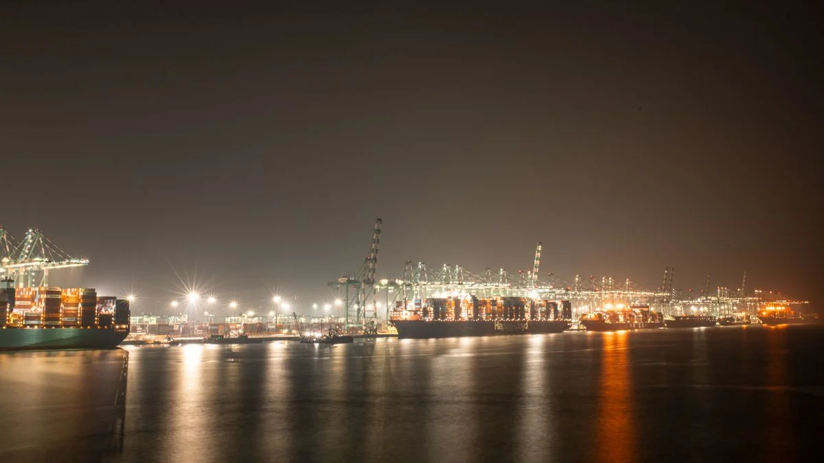 Fuel Logistics and Transportation Explained: Safety, Fleet & Routing
